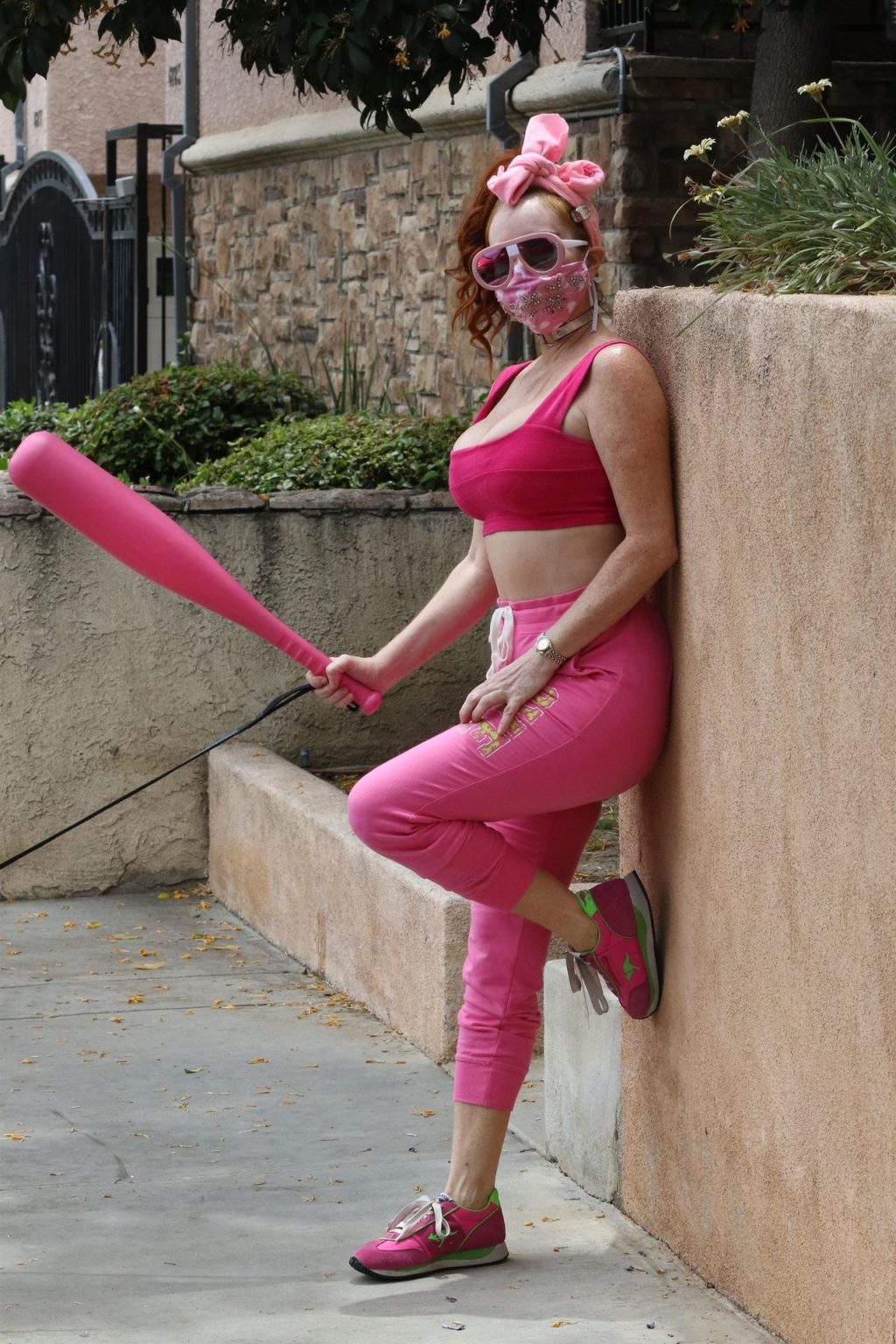 Phoebe Price Goes All Pink for a Workout (30 Photos)