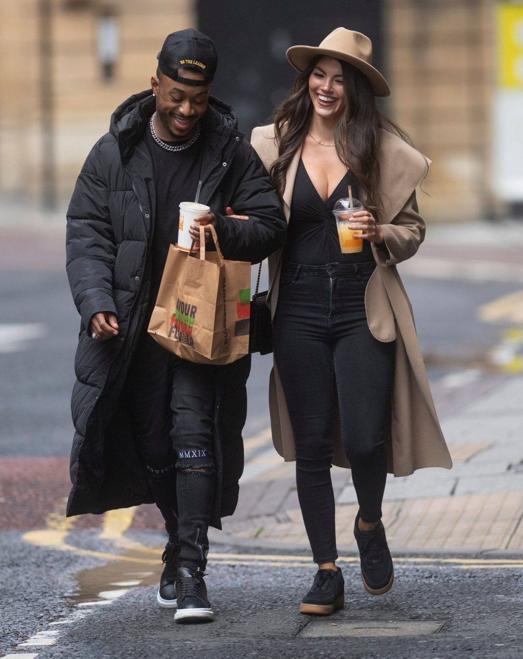 Rebecca Gormley &amp; Biggs Chris Enjoy a Takeaway Burger King in Newcastle (29 Photos)