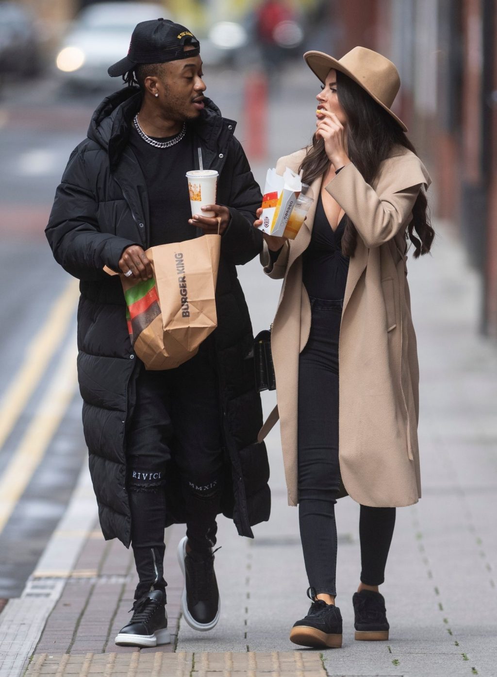 Rebecca Gormley &amp; Biggs Chris Enjoy a Takeaway Burger King in Newcastle (29 Photos)