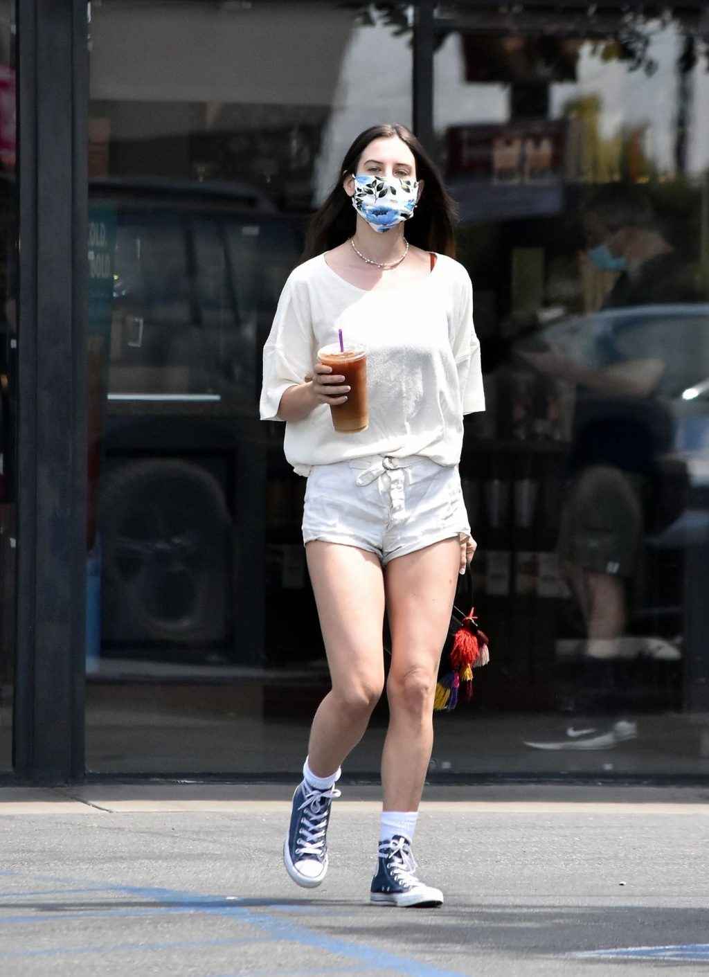 Sexy Scout Willis Gets Her Iced Coffee with a Floral Mask (39 Photos)