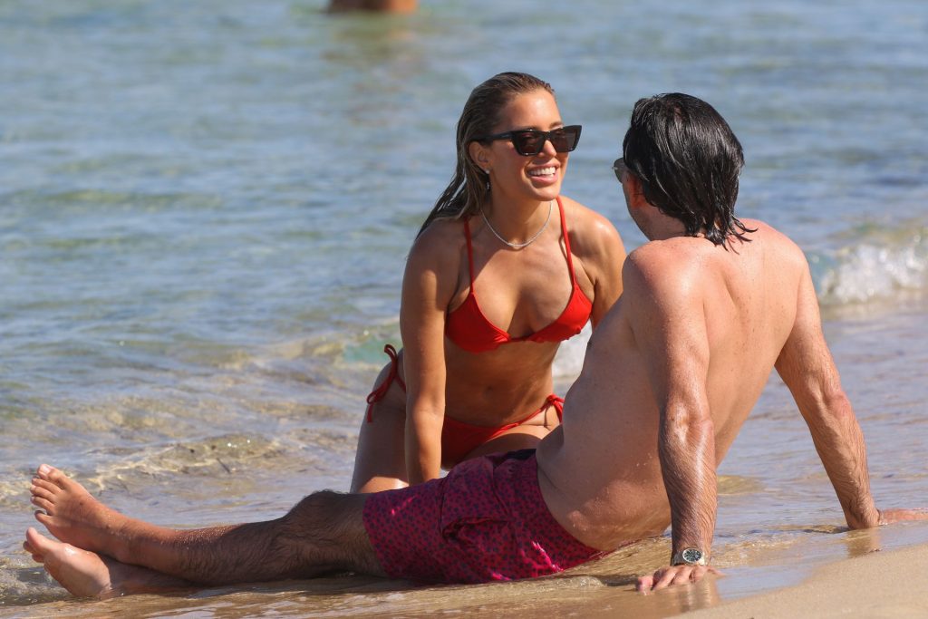 Sylvie Meis Shows Off Her Incredible Body on the Beach in Saint Tropez (141 Photos)