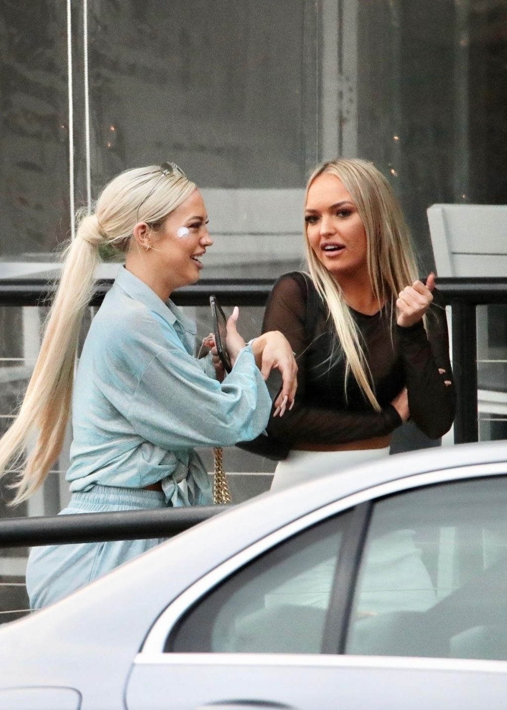 Tammy Hembrow Is Pictured Out and About with Friends on the Gold Coast (33 Photos)