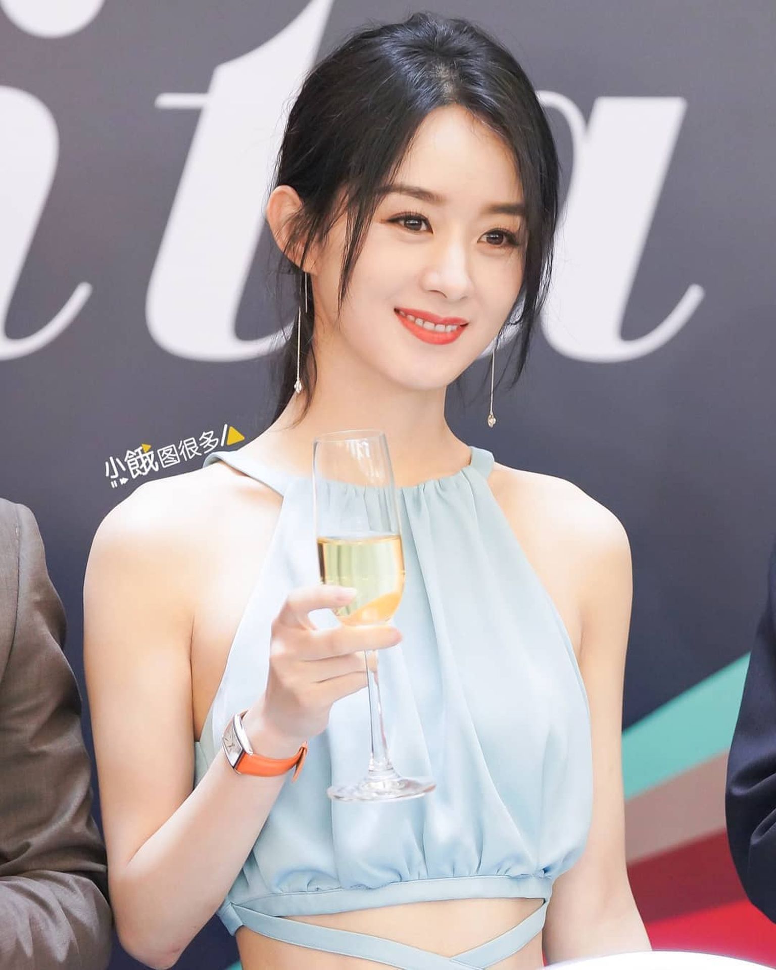 Zhao Liying Attends an Activity in Shanghai (47 Photos) .