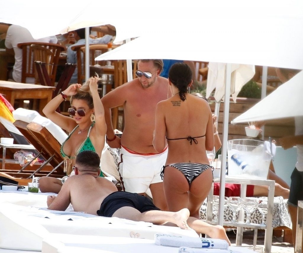 Danielle Lloyd Parties with Her Husband Michael and Friends in Ibiza (129 Photos)