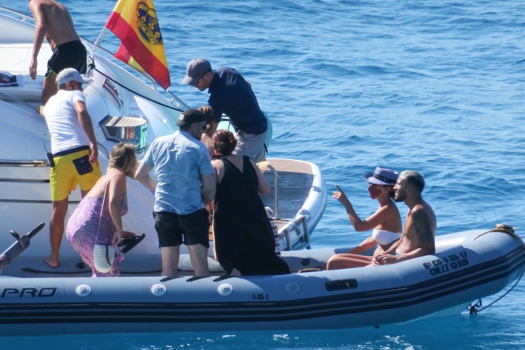 Ezequiel Garay &amp; Tamara Gorro Enjoy a Day in Formentera (22 Photos + Videos)