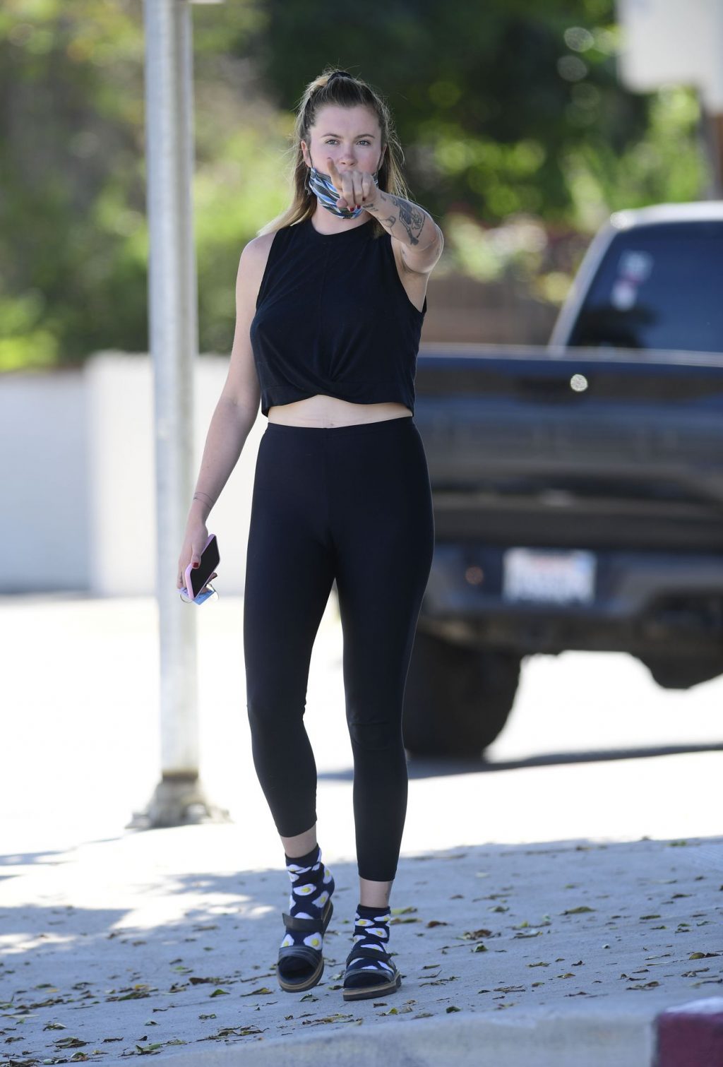 Ireland Baldwin Steps Out With a Friend in Los Angeles (31 Photos)