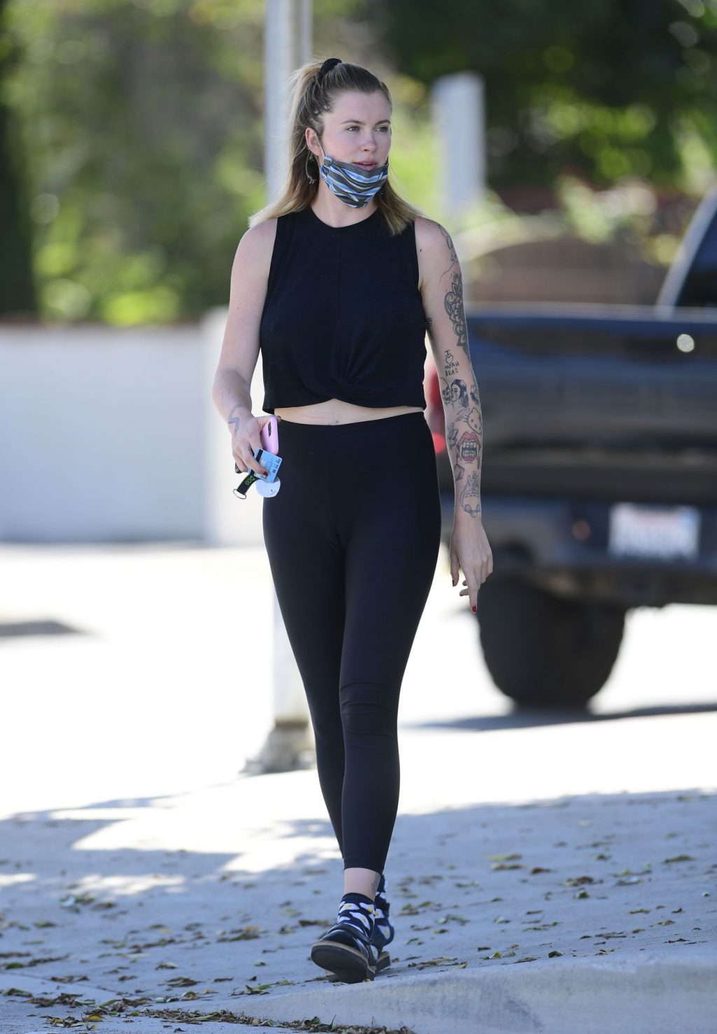 Ireland Baldwin Steps Out With a Friend in Los Angeles (31 Photos)