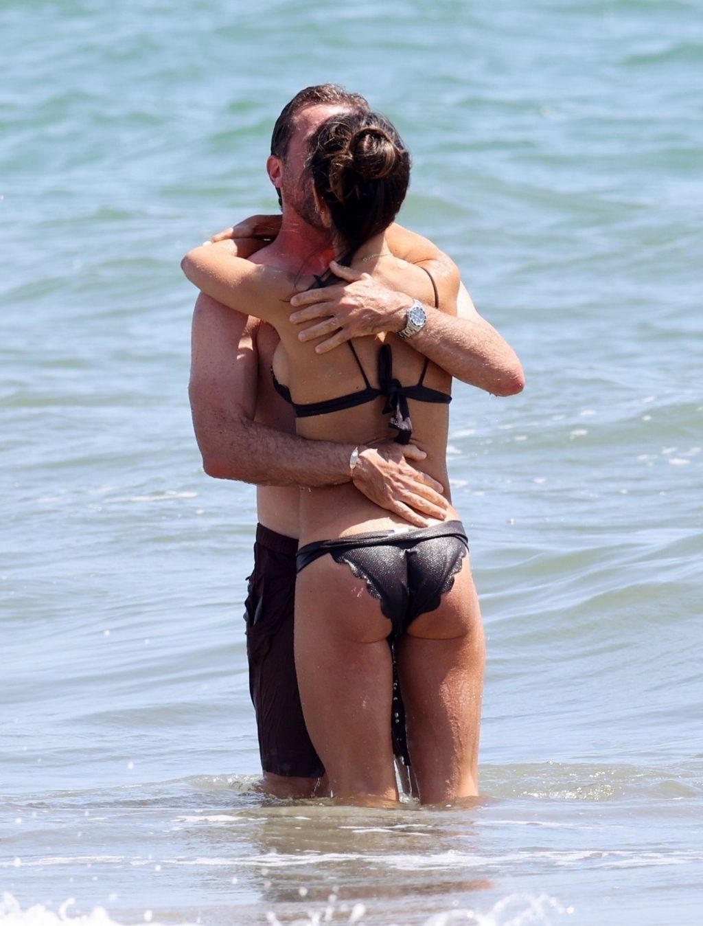Jordana Brewster &amp; Mason Morfit Enjoy a Romantic Beach Day Packed with PDA (68 Photos)