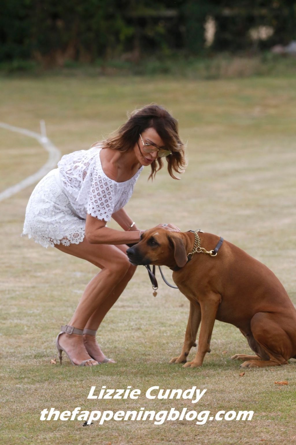 Caught Out with Legs Before a Wicket: Lizzie Cundy at Sir Tim Rice’s Cricket Charity Match (62 Photos)