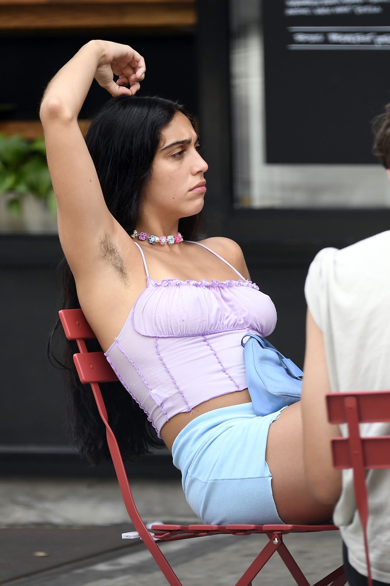 Braless Lourdes Leon Steps Out in New York City with Friends (100 Photos) .