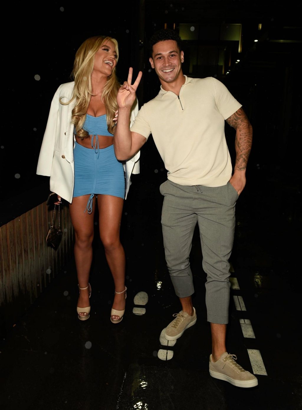 Molly Smith &amp; Callum Jones Are Pictured in Manchester (25 Photos)