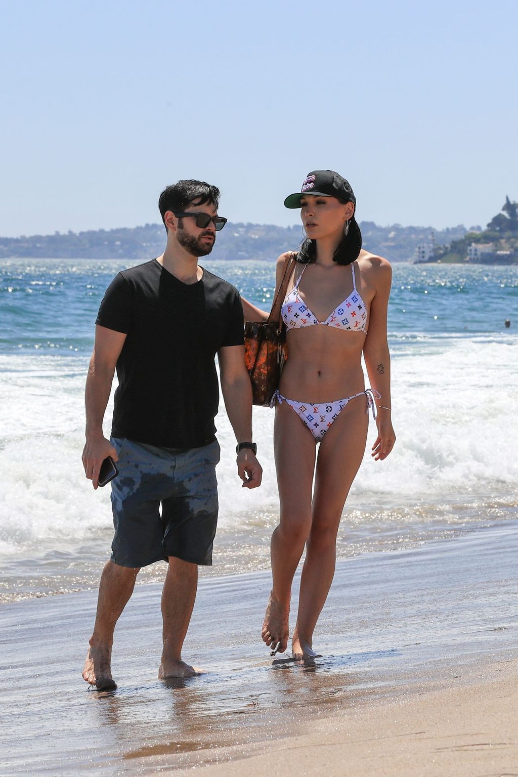 Plastic Martyr Frolics on the Beach with a Boyfriend Amid Lea Michele Drama (25 Photos)