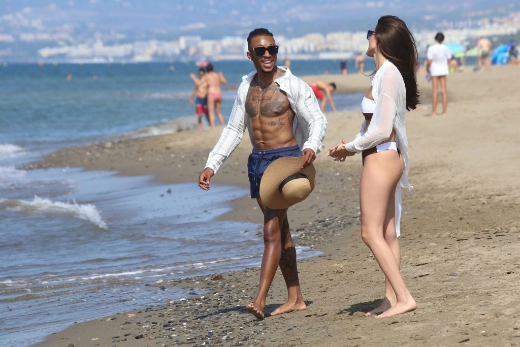 Rebecca Gormley &amp; Biggs Chris Are Spotted on the Beaches of Marbella (52 Photos)