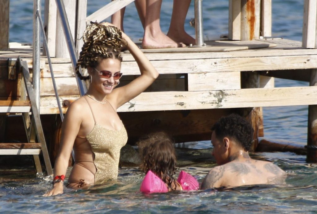 Rose Bertram Enjoys a Dip in the Sea While on Holiday with Her Family in Ibiza (57 Photos)