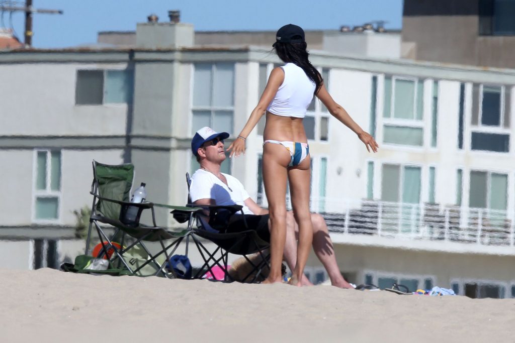 Dylan McDermott Enjoys A Beach Day With Soo Yeon Lee In Los Angeles (33 Photos)