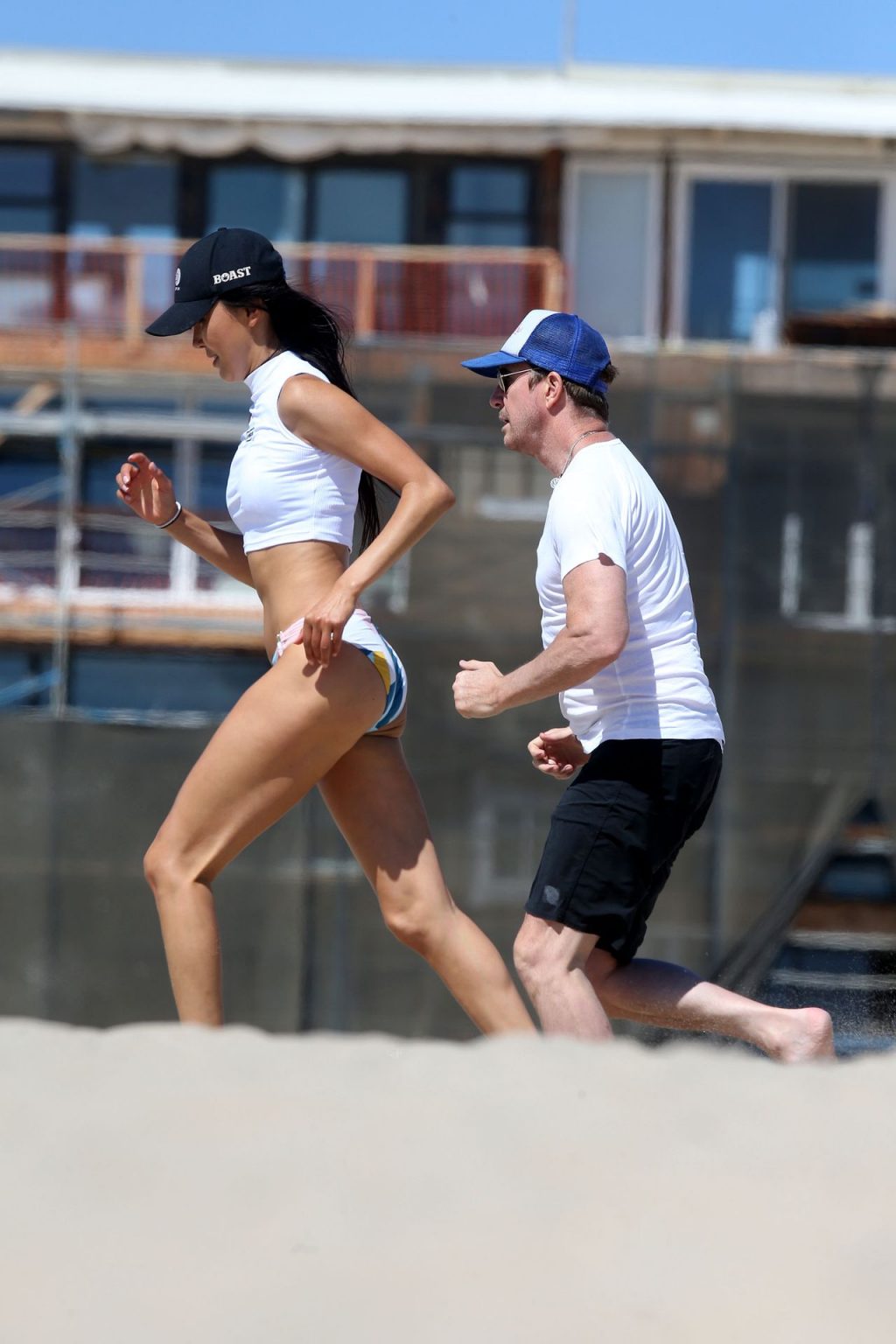 Dylan McDermott Enjoys A Beach Day With Soo Yeon Lee In Los Angeles (33 Photos)