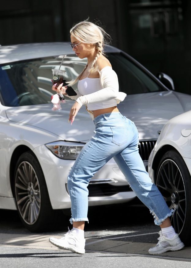Tammy Hembrow Flaunts Booty In Naked Gym Tights Photo Daily Sexiz Pix