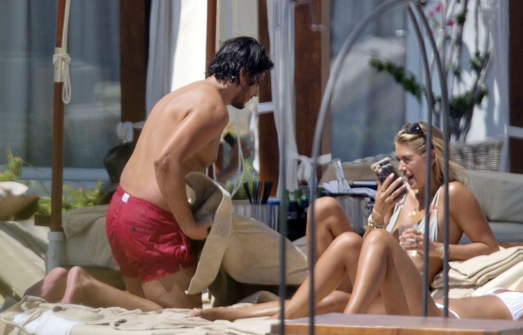 Arabella Chi Packs on the PDA with a Boyfriend on Holiday in Ibiza (44 Photos)