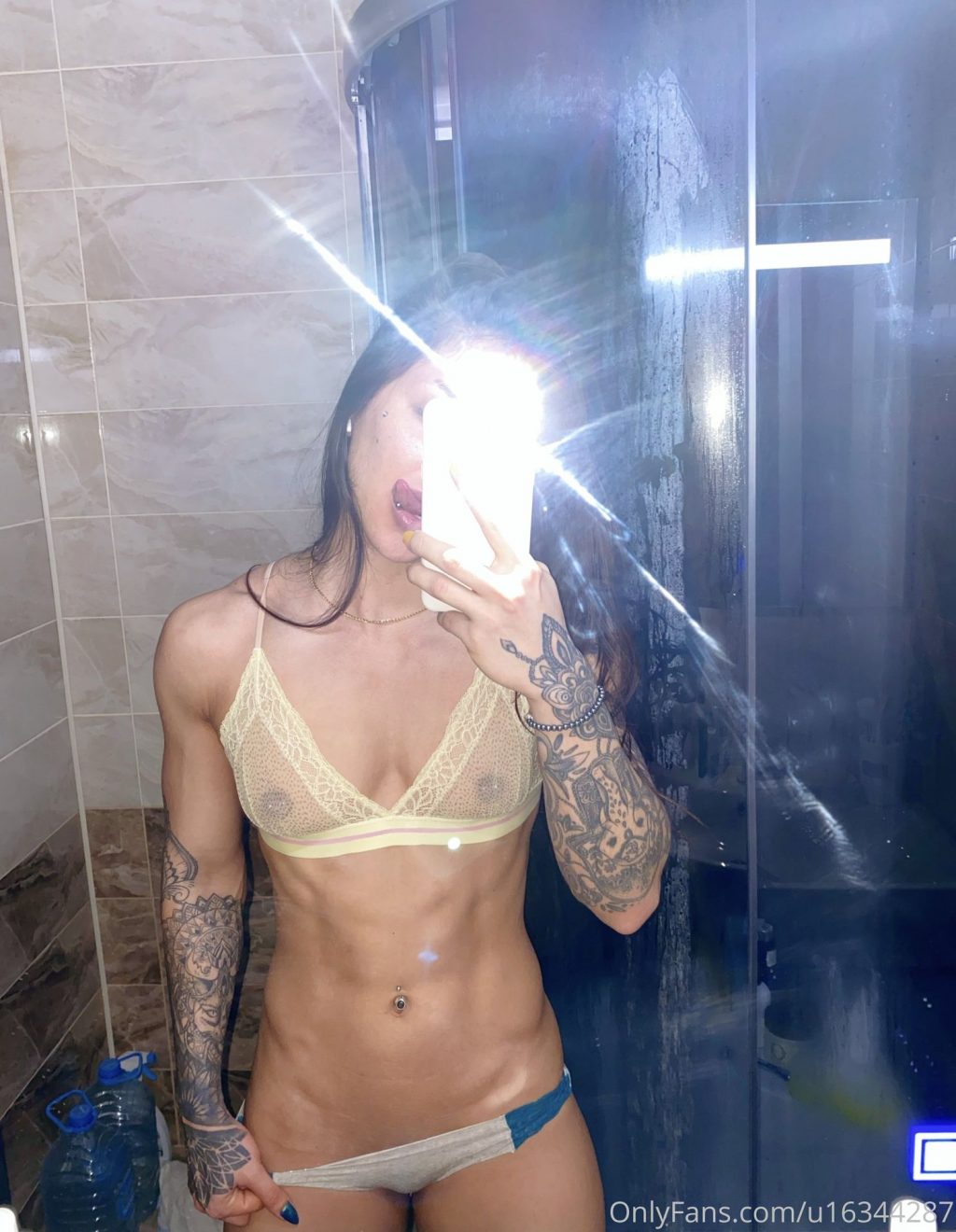 Bakhar Nabieva Nude &amp; Sexy (33 Photos)