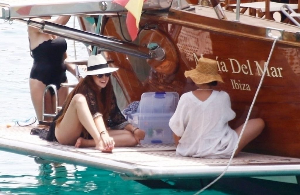 Sexy Chloe Jane Enjoys the Waters of Ibiza (19 Photos)