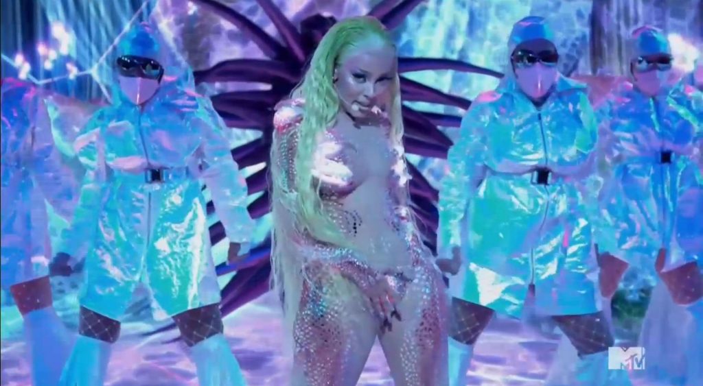 Doja Cat Performs for the First Time Ever at the MTV VMAs (19 Pics + Video)