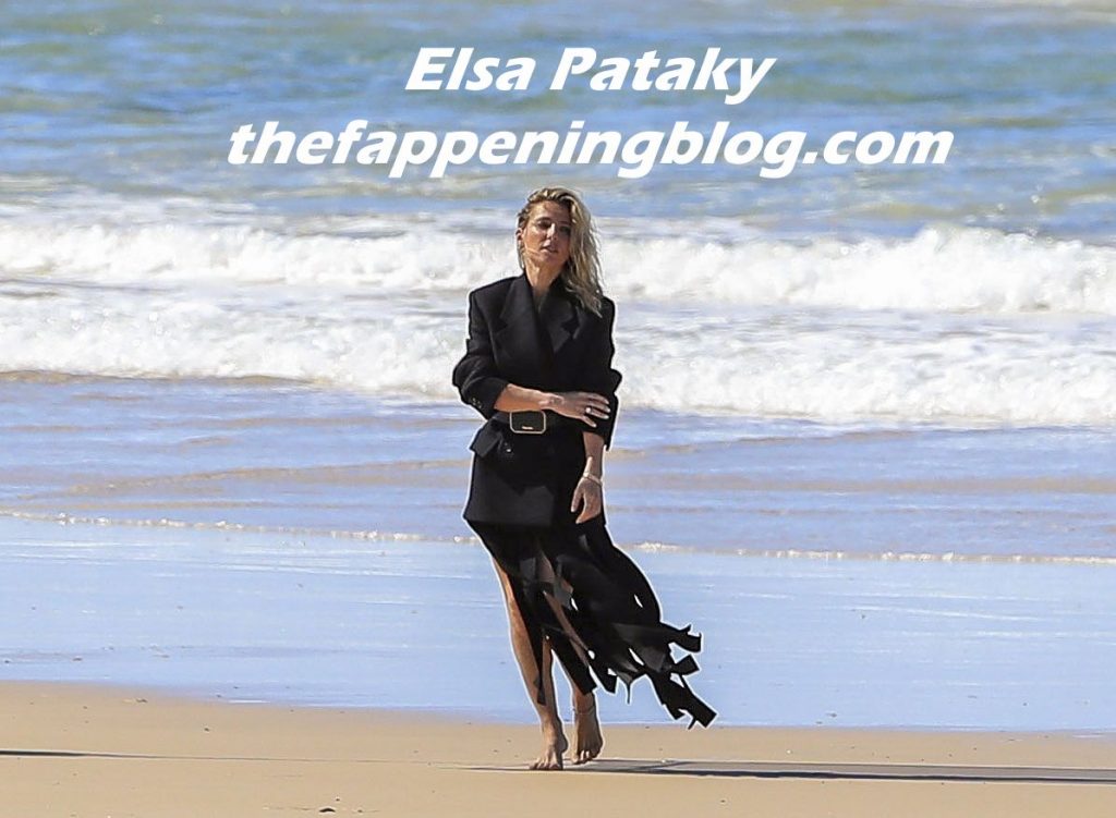 Elsa Pataky Poses on a Sexy Beach Photoshoot in Byron Bay (42 Photos)