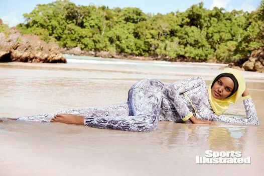 Halima Aden / halima Nude Leaks Photo 141