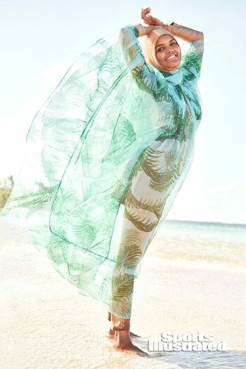 Halima Aden / halima Nude Leaks Photo 146