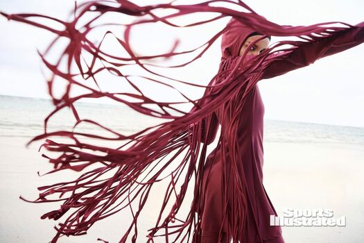 Halima Aden / halima Nude Leaks Photo 151