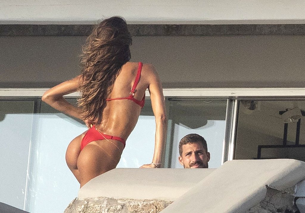 Izabel Goulart Gets the Pulses Racing on a Sexy Photoshoot in Mykonos (80 Photos)
