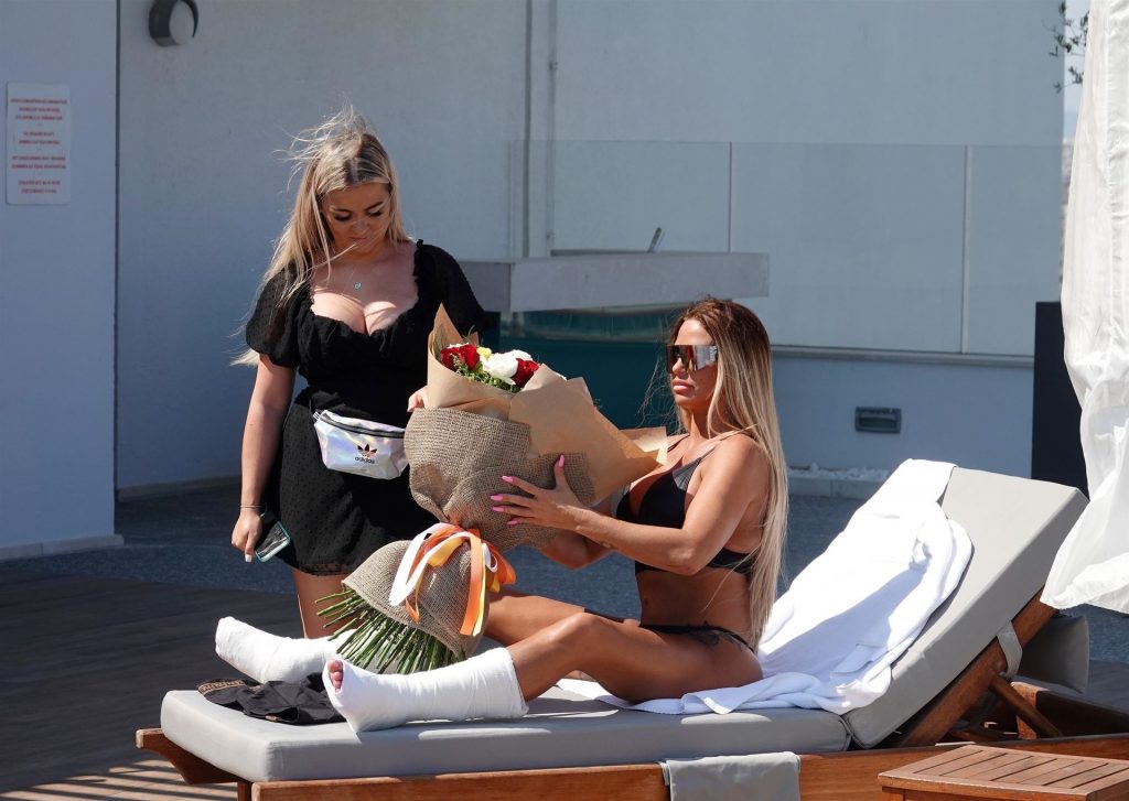 Katie Price Sits Poolside with Both Legs in Casts After Her Freak Accident in Turkey (13 Photos)