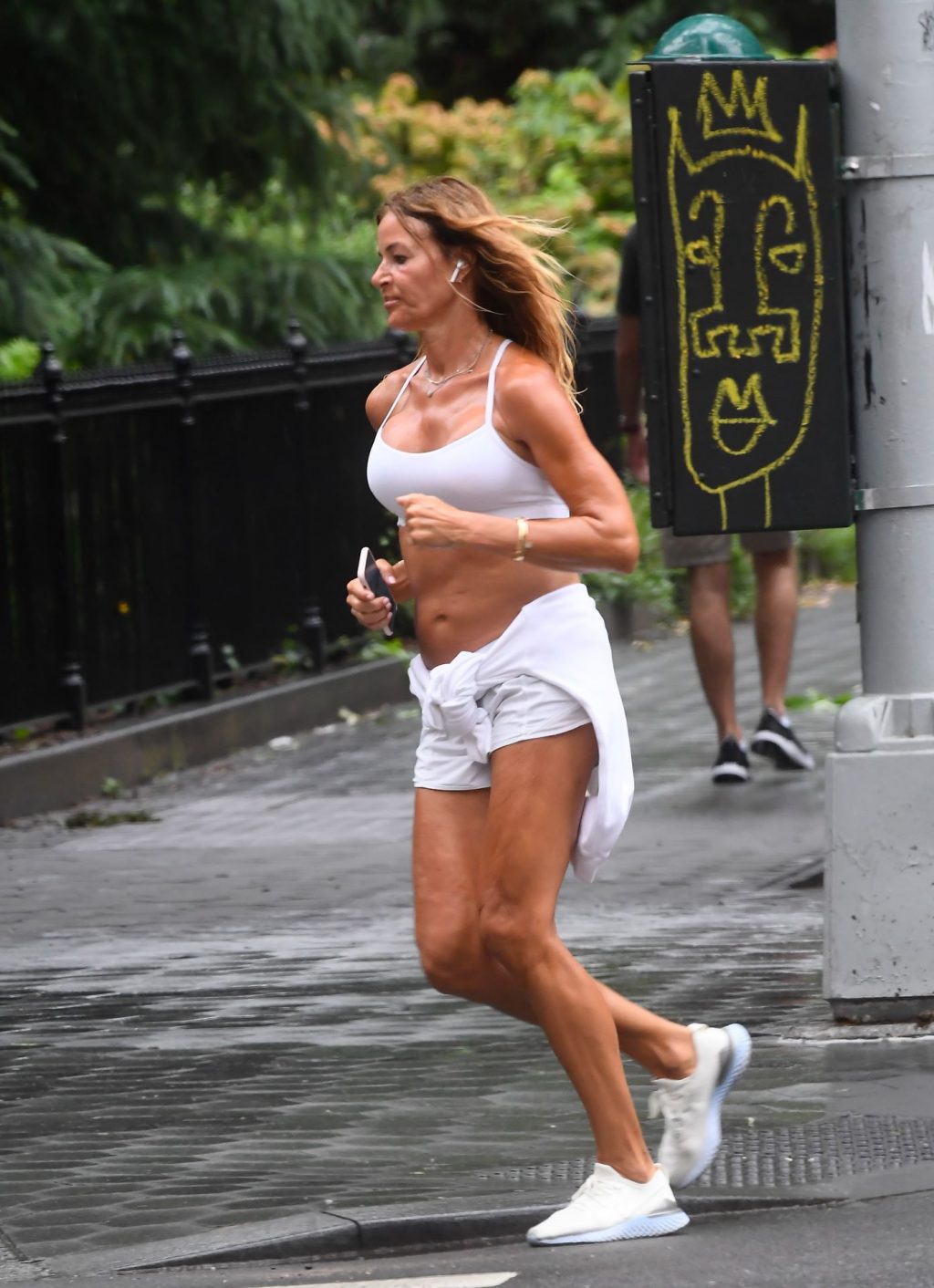 Sexy Kelly Bensimon Is Seen Running in NYC (6 Photos)