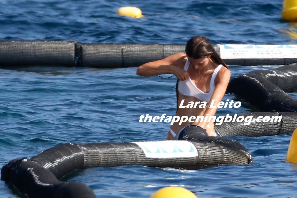 Adrien Brody’s Ex Lara Leito Looks Great in a White Bikini While Soaking Up the Sun (55 Photos)