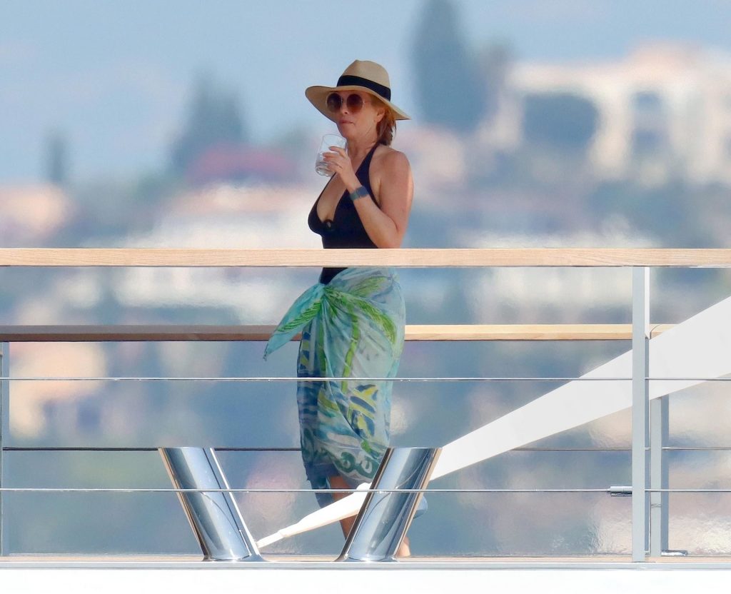 Laurene Powell Jobs &amp; Eve Escape the US for a Holiday in Cannes (132 Photos)