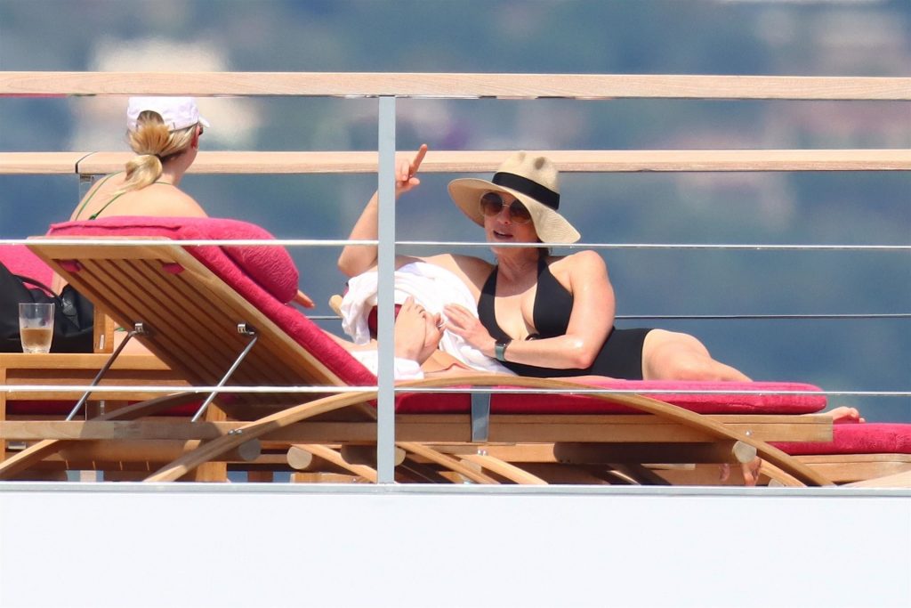 Laurene Powell Jobs &amp; Eve Escape the US for a Holiday in Cannes (132 Photos)