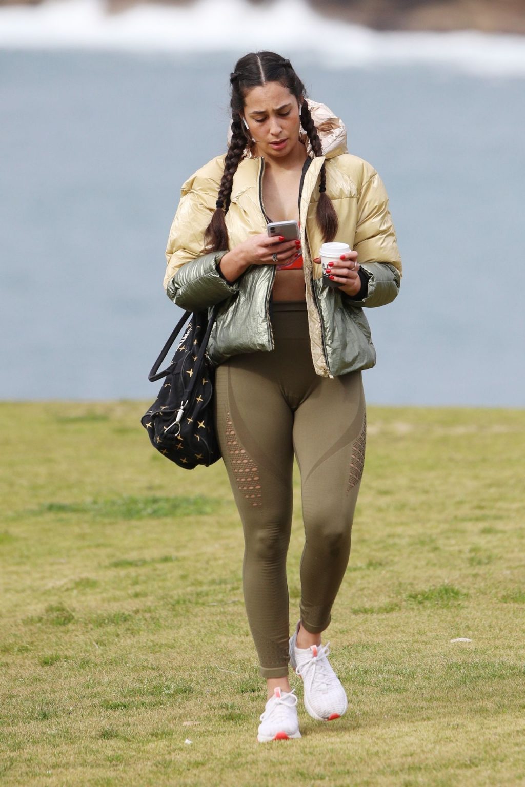 Leilani Vakaahi Flaunts Her Fit Body on Her Workout in Coogee (91 Photos)