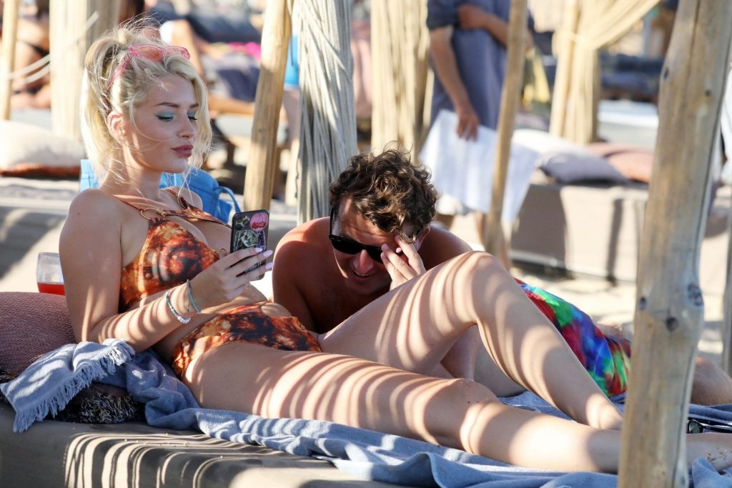 Lottie Moss Looks Sexy in a Bikini on Holiday in Mykonos (14 Photos)