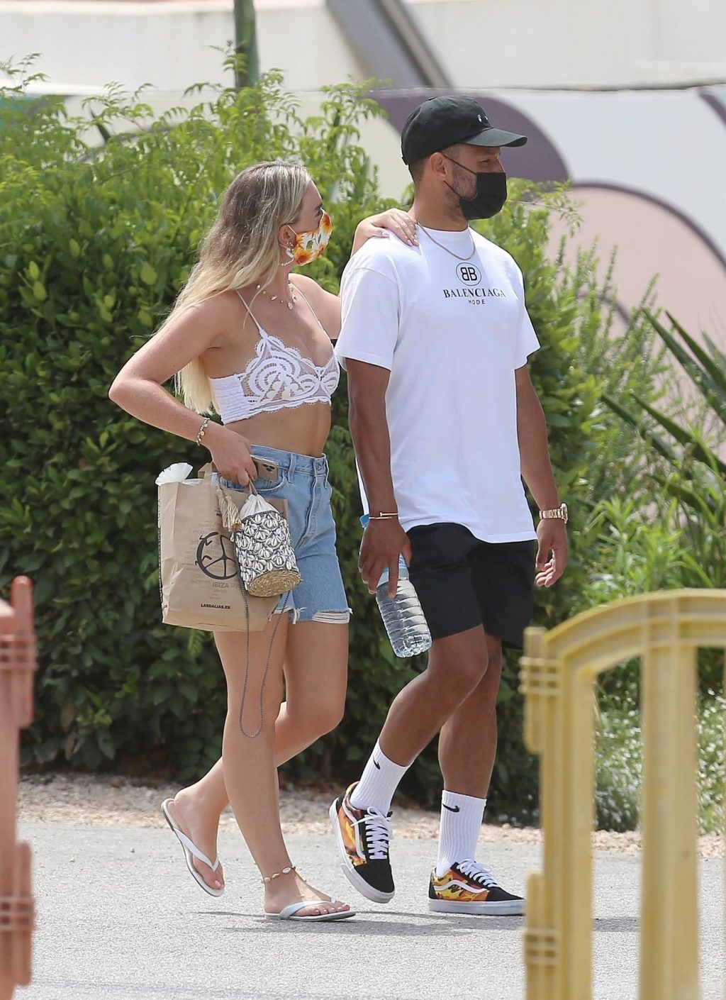 Alex Oxlade-Chamberlain &amp; Perrie Edwards Are Spotted at a Market in Ibiza (62 Photos)