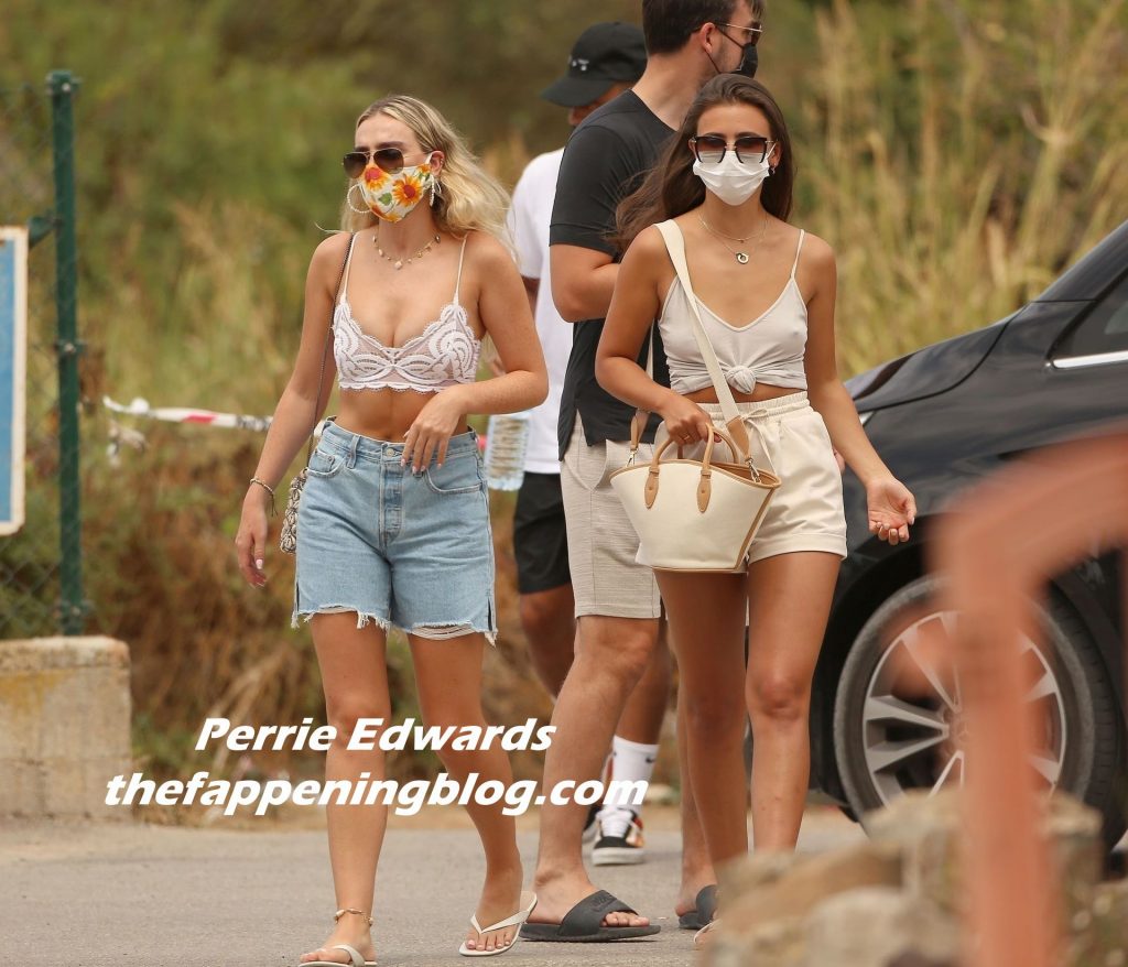 Alex Oxlade-Chamberlain &amp; Perrie Edwards Are Spotted at a Market in Ibiza (62 Photos)