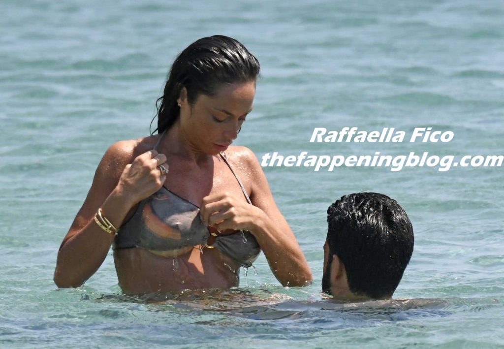 Raffaella Fico Shows Off Her Tits and Butt in Mykonos (63 Photos)