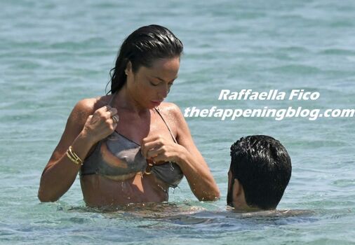 Raffaella Fico / ficoraffaella Nude Leaks Photo 267