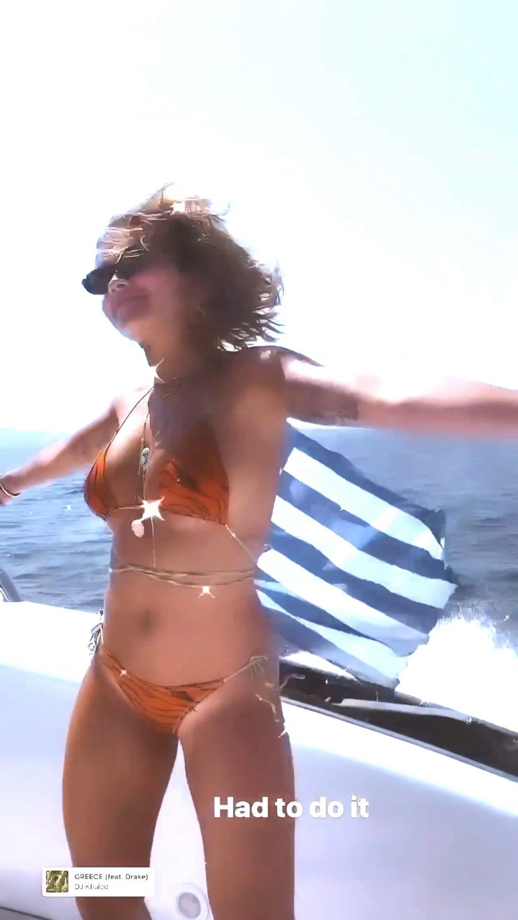 Rita Ora Displays Her Sexy Body on a Yacht (18 Photos + Video)