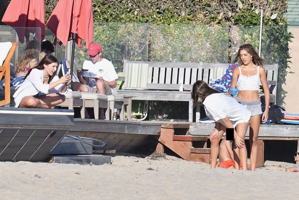 Sistine, Scarlet, Sophia Stallone Have a Party at a Beach House in Malibu (158 Photos)