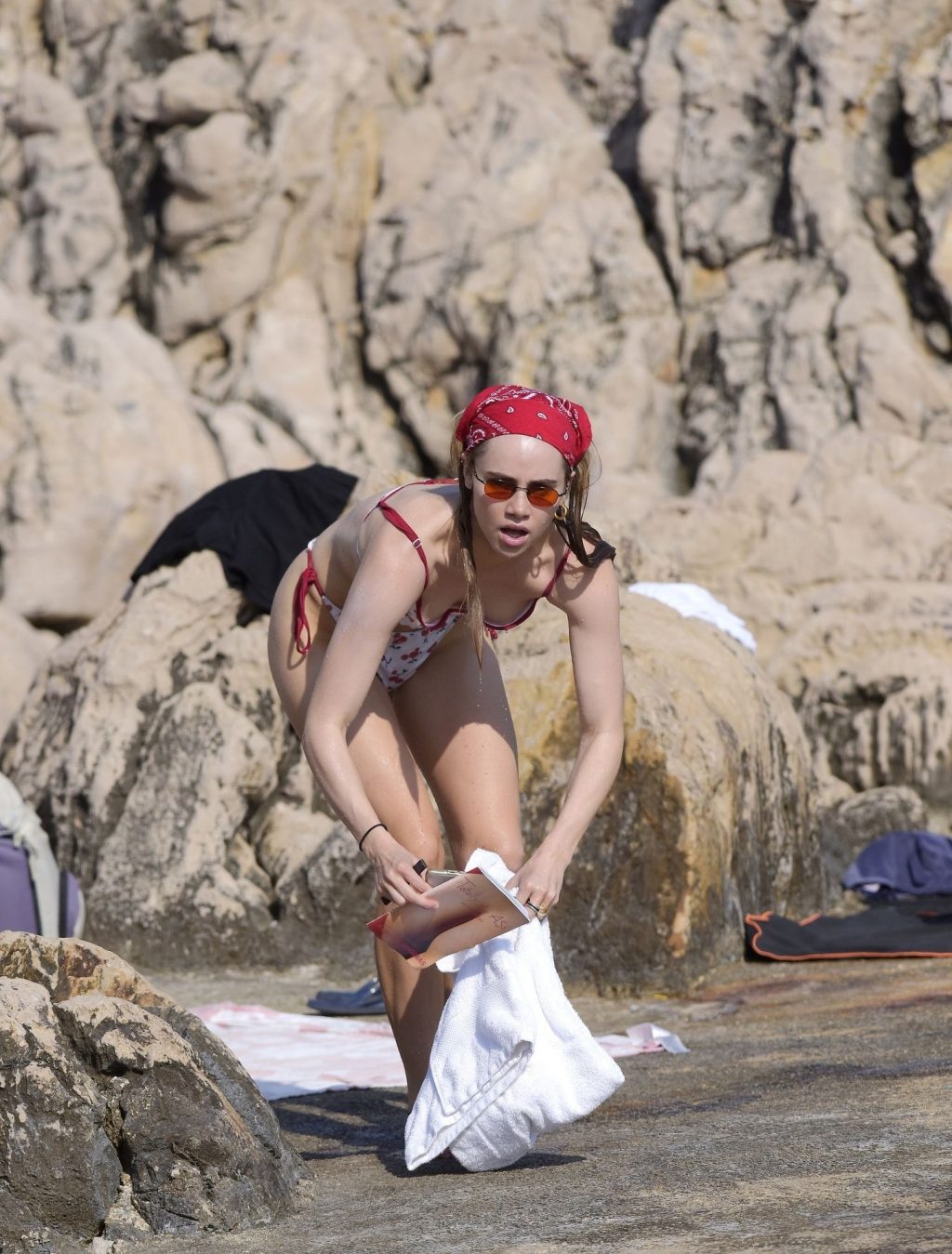 Suki Waterhouse Stuns in a Bikini in the South of France (58 Photos)