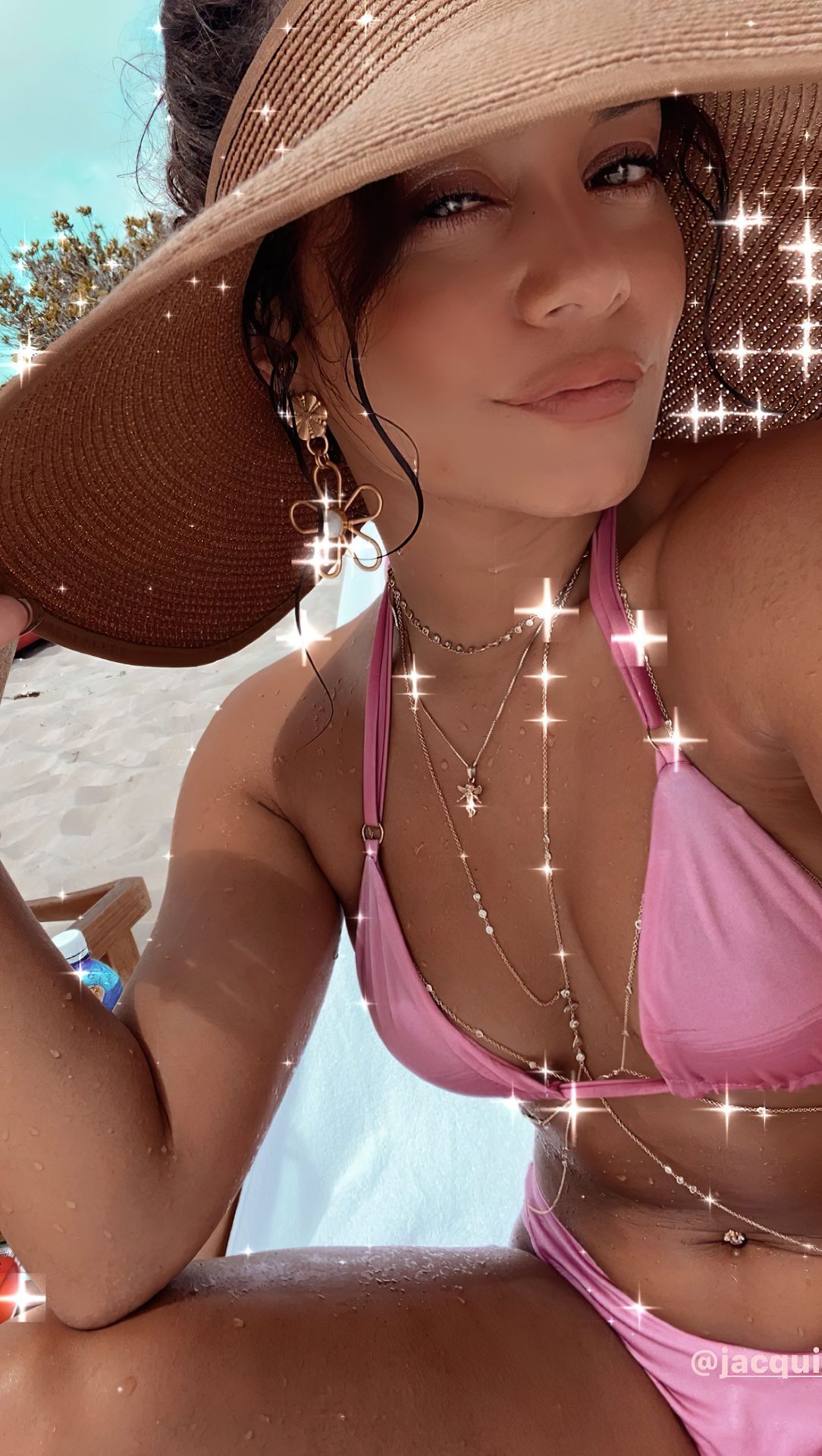 Vanessa Hudgens Flaunts Her Tits And Ass In Bikinis 4 Photos Video 