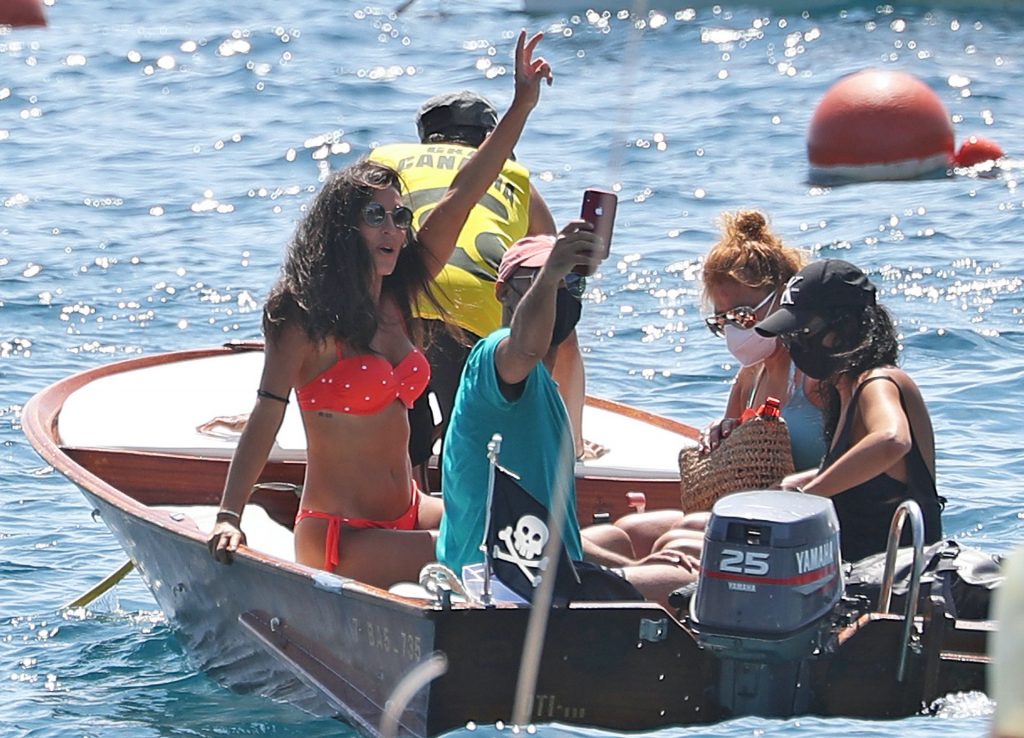 Veronica Hidalgo Poses in a Bikini in Costa Brava (25 Photos)