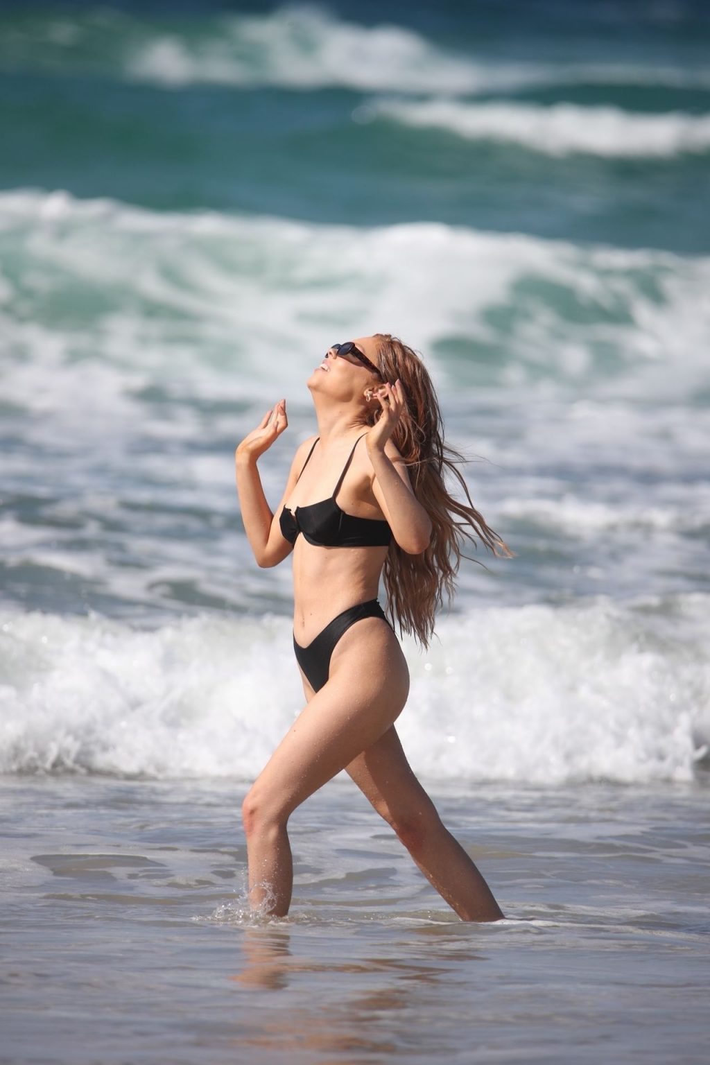 Zoe-Clare McDonald Shows Off Her Bikini Body (39 Photos)