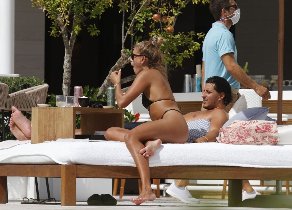 Arabella Chi Relaxes by the Pool in Marbella (27 Photos)