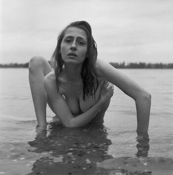 Emma Helena / riel.life Nude Leaks Photo 23