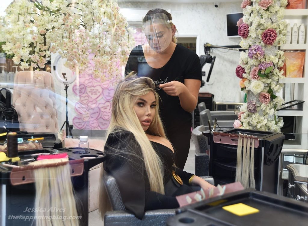 Jessica Alves Gets Her Hair Extensions Done at the Krystalized Hair Salon in Loughton (27 Photos)